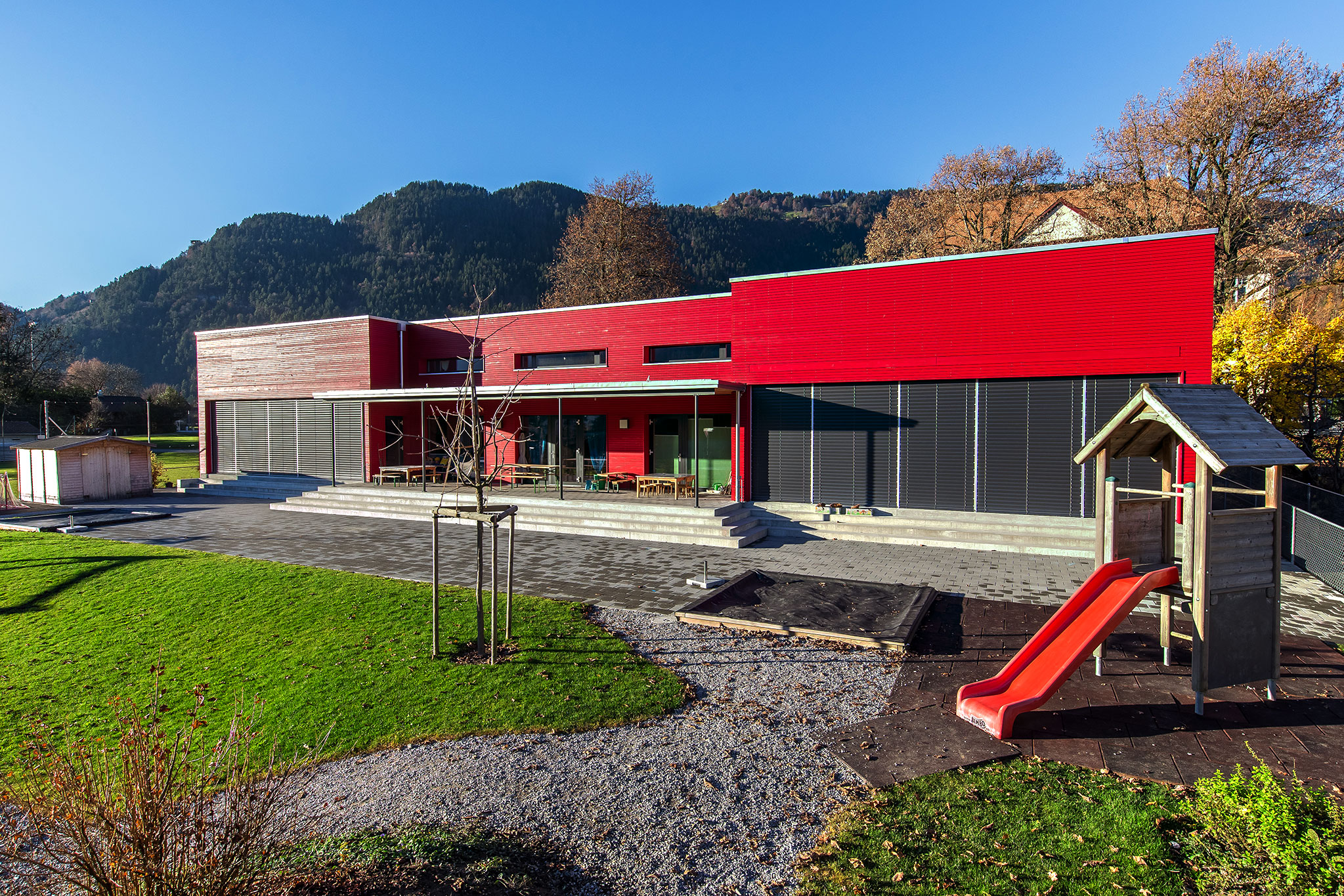 1212 Kindergarten Unterseen002